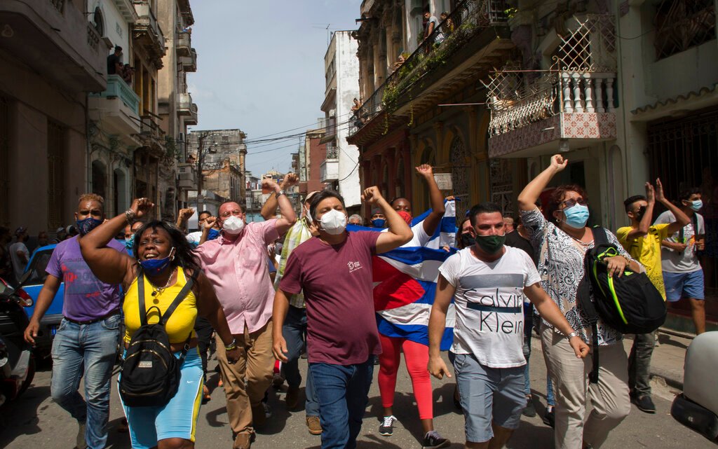 DIEZ ORGANIZACIONES TERRORISTAS REPRIMEN PROTESTAS DE CUBANOS